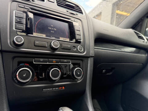 2012 Volkswagen GTI Base PZEV