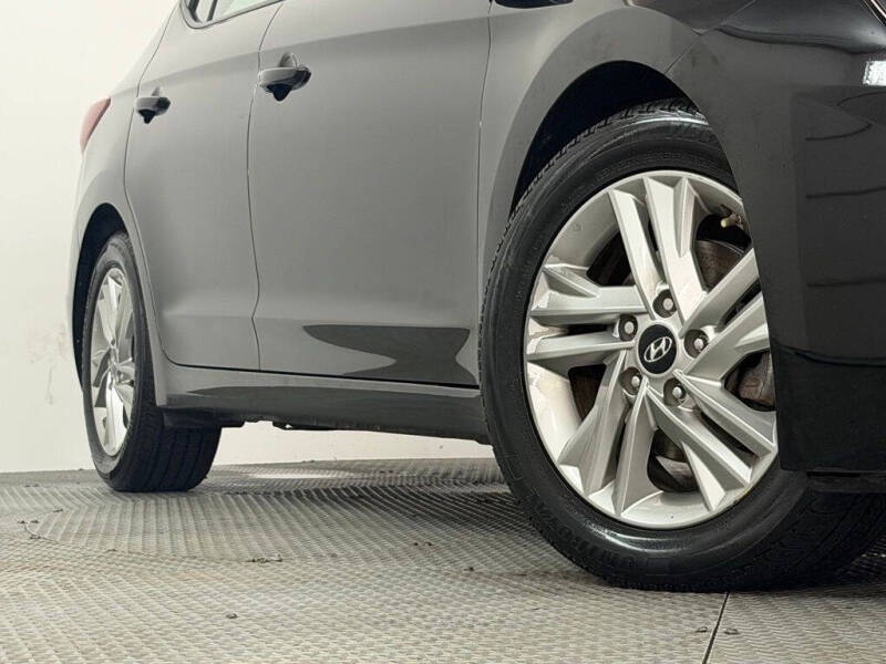 2019 Hyundai Elantra Value Edition