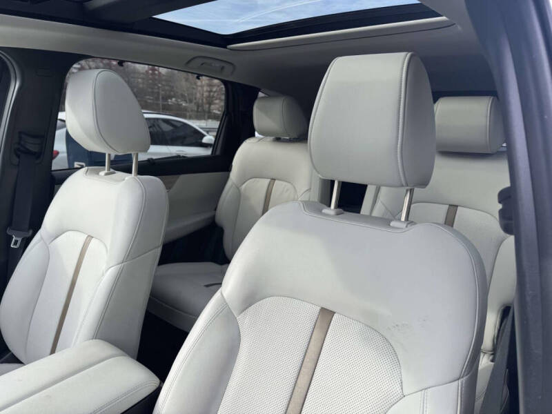 2024 Mazda CX-90 Plug-in Hybrid Premium Plus