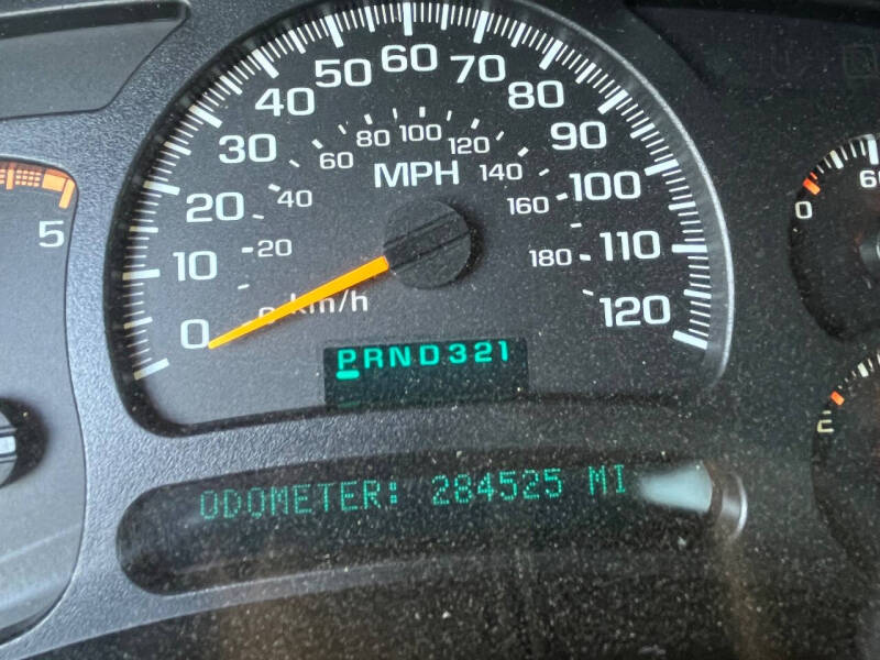 2005 Chevrolet Silverado 2500HD LS