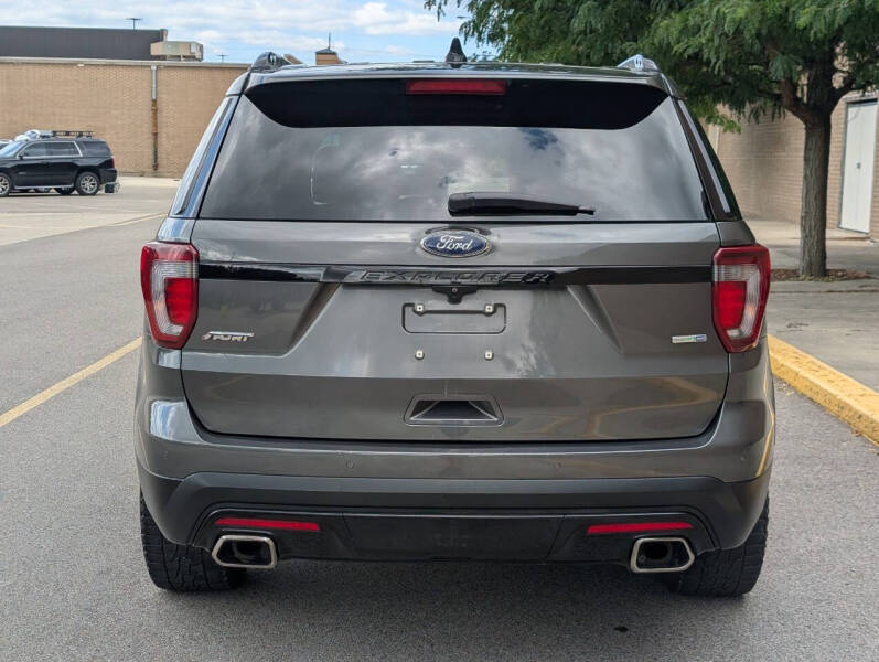 2017 Ford Explorer Sport