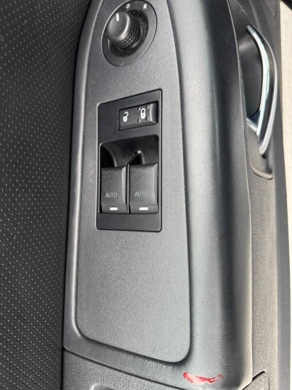 2013 Dodge Challenger SXT Plus