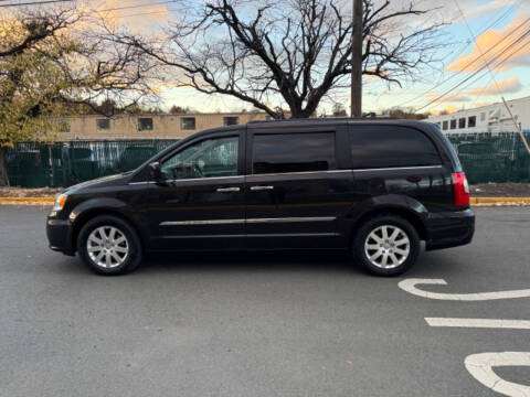 2015 Chrysler Town and Country Touring