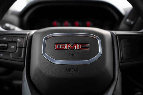 2025 GMC Sierra 2500HD Pro