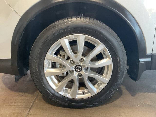 2021 Nissan Rogue Sport SV