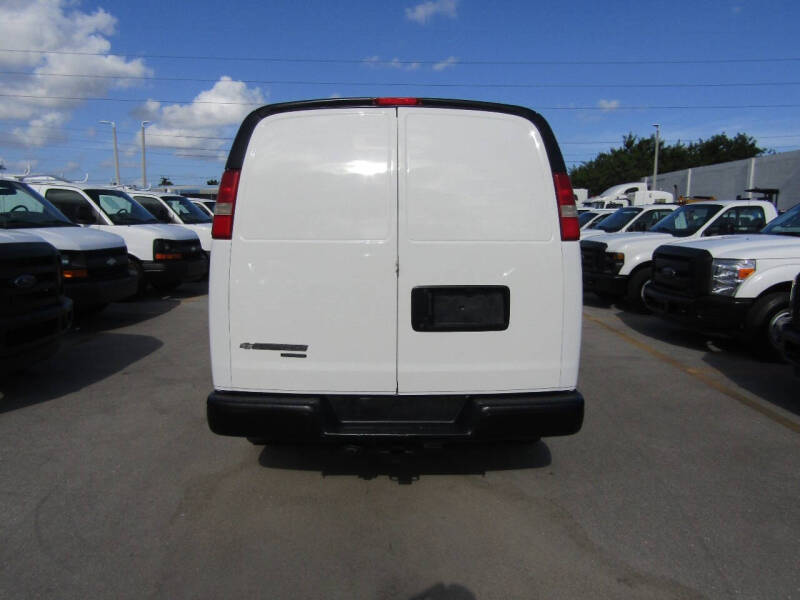 2014 Chevrolet Express 2500