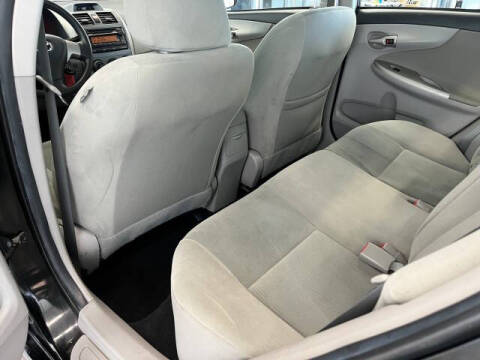 2012 Toyota Corolla LE