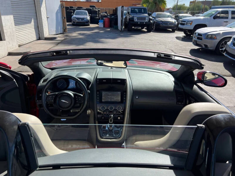 2015 Jaguar F-TYPE V8 S