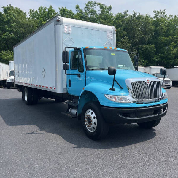 2019 International DuraStar 4300