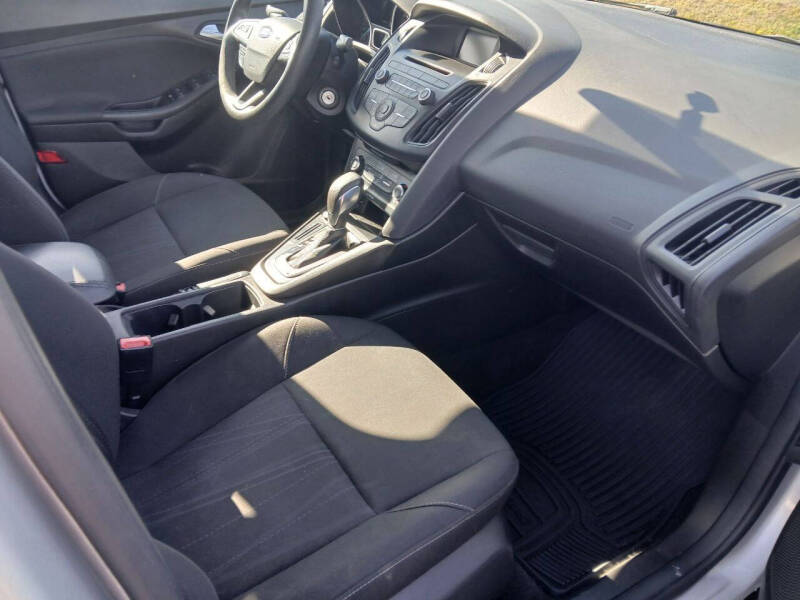 2017 Ford Focus SE