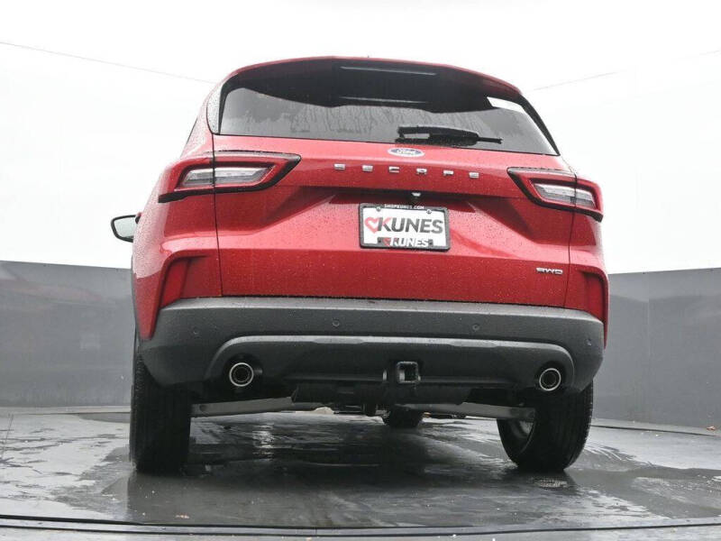 2026 Ford Escape ST-Line Select