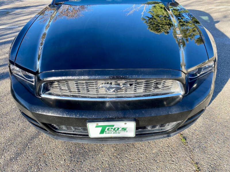 2014 Ford Mustang V6