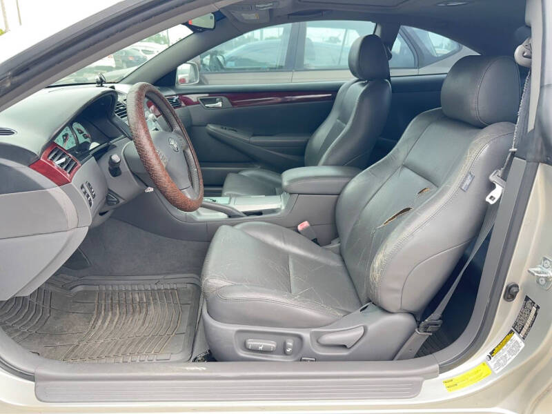 2004 Toyota Camry Solara SLE V6