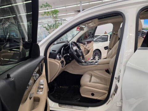 2017 Mercedes-Benz GLC GLC 300