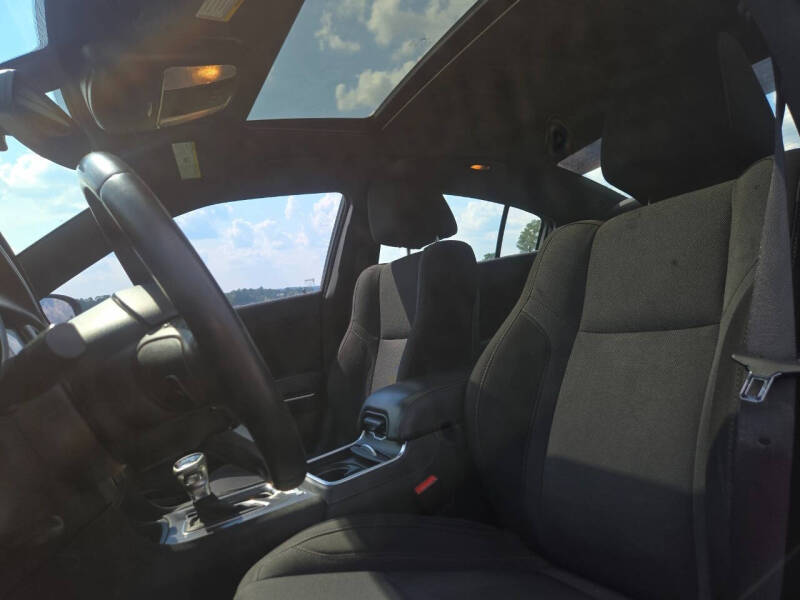 2015 Dodge Charger SXT