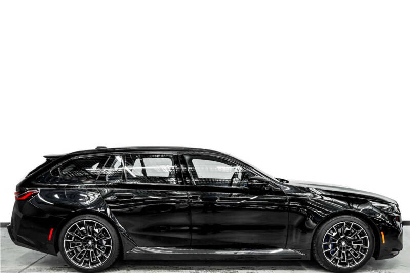 2025 BMW M5 Touring