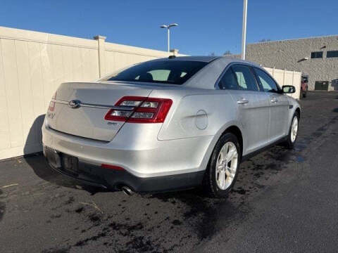 2014 Ford Taurus SEL