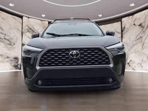 2025 Toyota Corolla Cross XLE