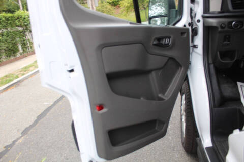 2024 Ford Transit 250