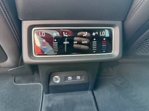 2021 Audi e-tron quattro Premium