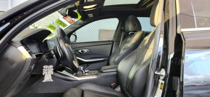 2020 BMW 3 Series 330i