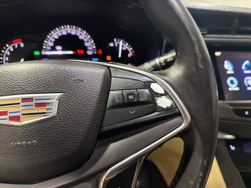 2017 Cadillac XT5 Luxury