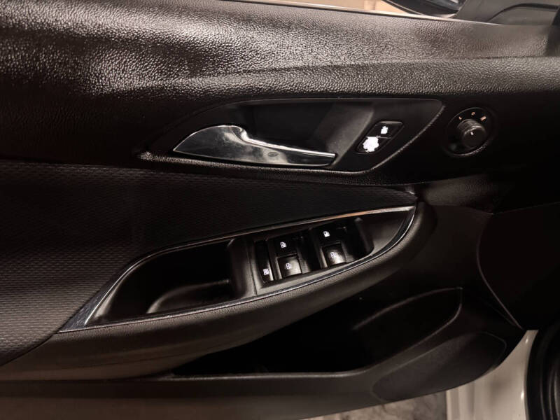 2018 Chevrolet Cruze LT Auto