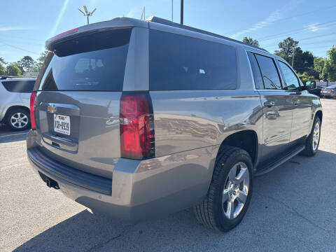 2017 Chevrolet Suburban LS
