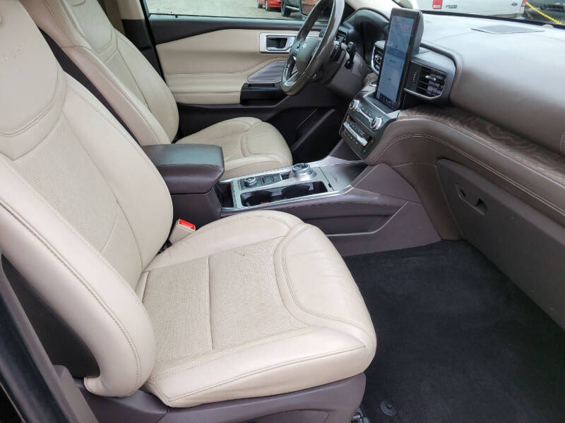 2020 Ford Explorer Platinum