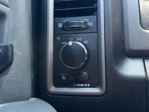 2020 RAM 1500 Classic Tradesman