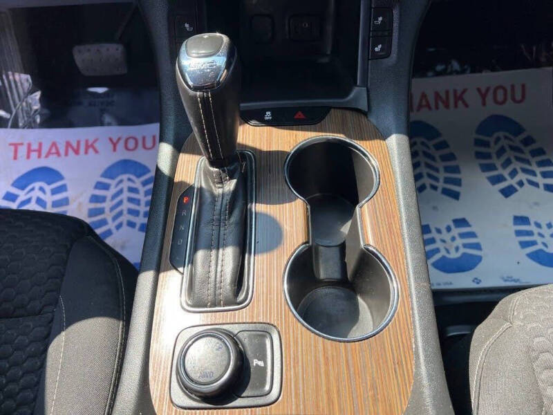 2019 GMC Acadia SLE-2