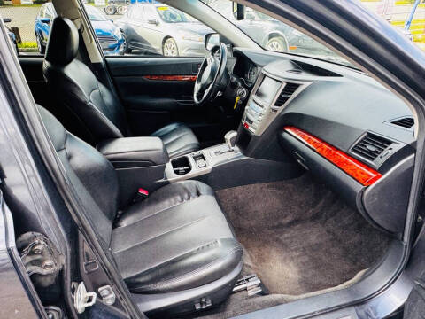 2012 Subaru Outback 2.5i Limited