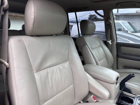 2004 Toyota Land Cruiser