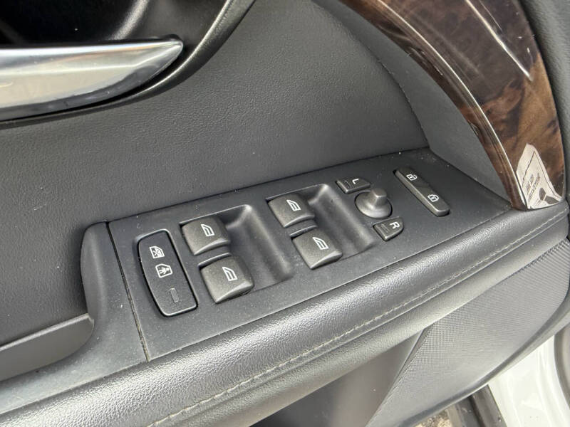 2016 Volvo XC70 T5 Premier