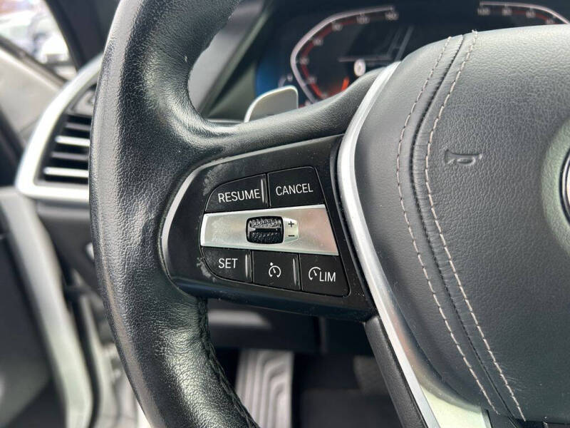 2021 BMW X6 xDrive40i