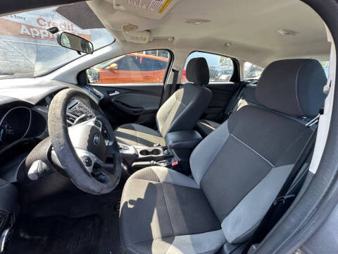 2013 Ford Focus SE