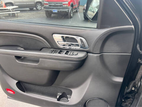 2014 Cadillac Escalade Platinum