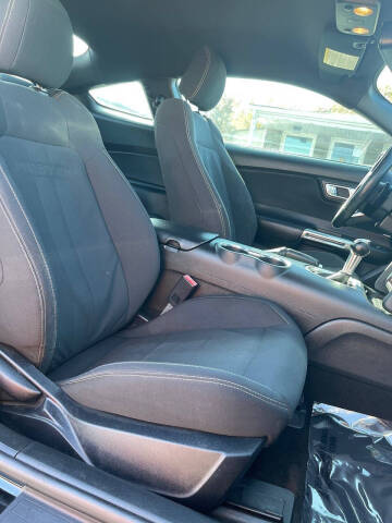 2018 Ford Mustang EcoBoost