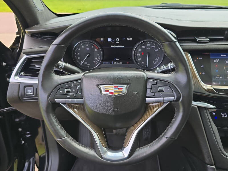 2023 Cadillac XT6 Premium Luxury