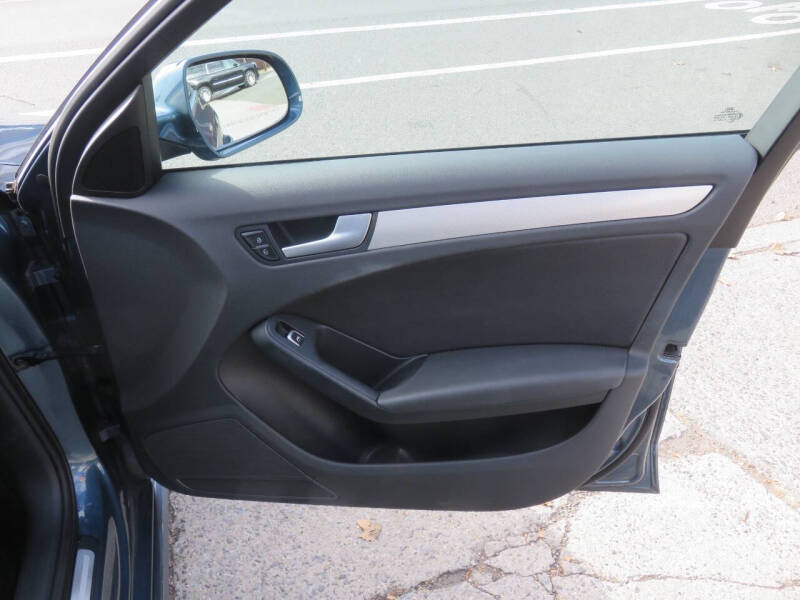 2015 Audi A4 2.0T quattro Premium