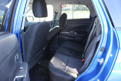 2019 Mitsubishi Outlander Sport SE