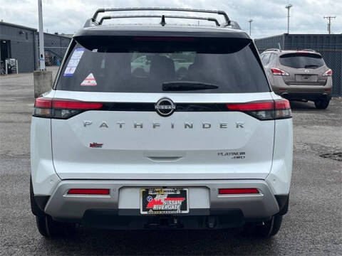 2025 Nissan Pathfinder Platinum