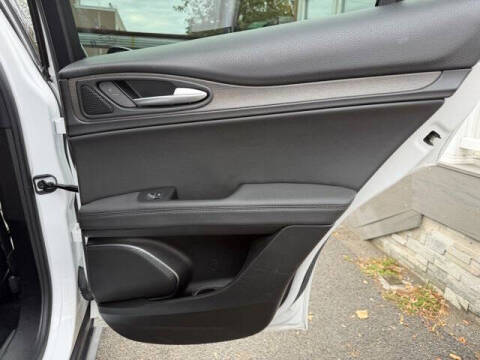 2022 Alfa Romeo Stelvio Ti