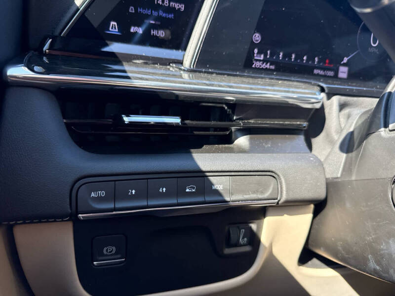 2023 Cadillac Escalade Premium Luxury