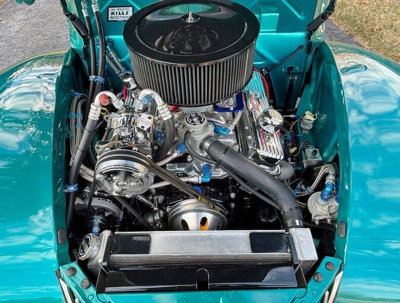 1939 Ford Deluxe