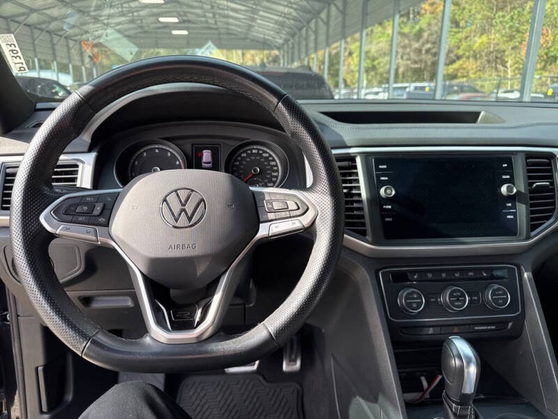 2021 Volkswagen Atlas Cross Sport V6 SE R-Line