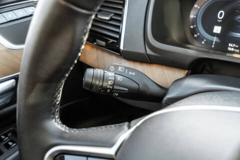 2025 Volvo XC90 B6 Plus Bright Theme 7P