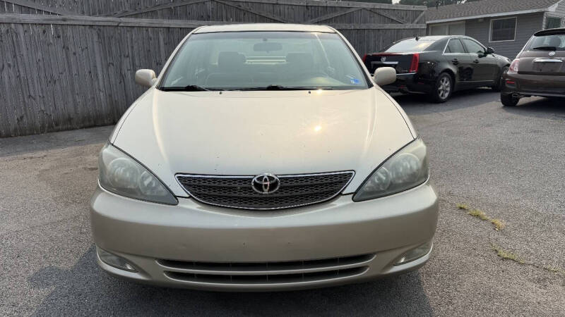 2004 Toyota Camry SE V6
