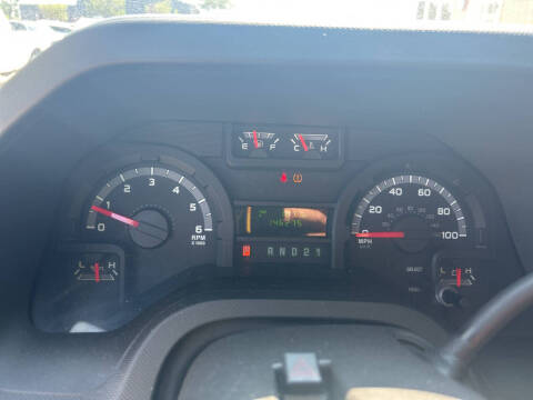 2013 Ford E-Series E-350 SD XL