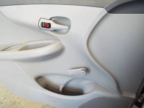 2009 Toyota Corolla LE